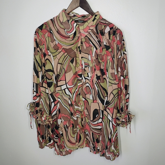Bellisimo Sheer Abstract Geometric Button Down Top Ruffle Artsy Plus Size 3X - Picture 15 of 15
